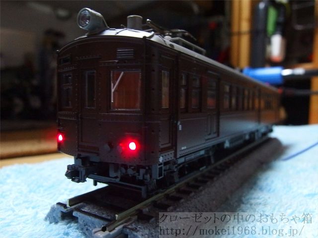 KATO HOクモハ40 入線 ヘッド/テールライト常点灯化 KATO HOクモハ40 入線 ヘッド/テールライト常点灯化