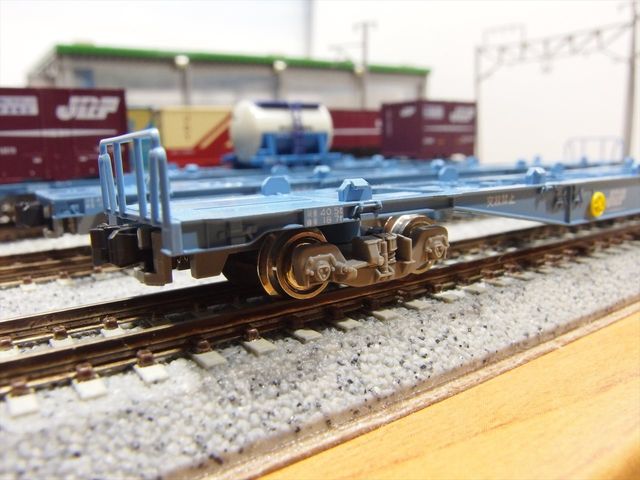 KATO コキ104 コンテナ車 : クローゼットの中の鉄道模型 KATO コキ104 コンテナ車 : クローゼットの中の鉄道模型