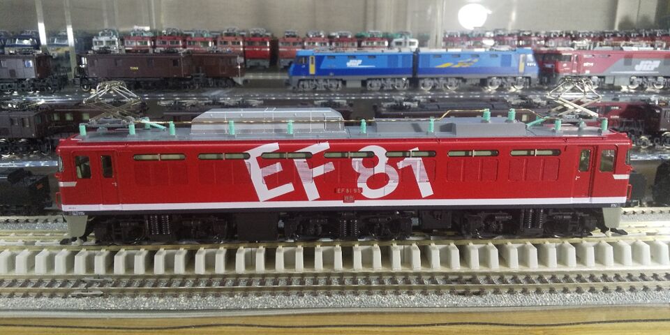 KATO HO EF81 95 レインボー塗装機 : クローゼットの中の鉄道模型 KATO HO EF81 95 レインボー塗装機 : クローゼットの中の鉄道模型