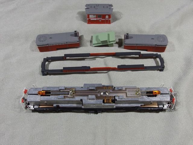 Nゲージ鉄道模型 KATO製 DD51ディーゼル機関車 常点灯化