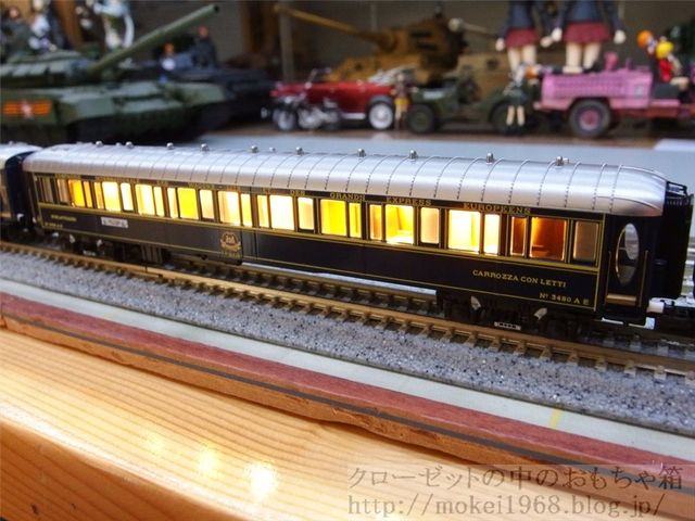KATO オリエント・エクスプレス'88 入線 自作テープLED室内灯取付
