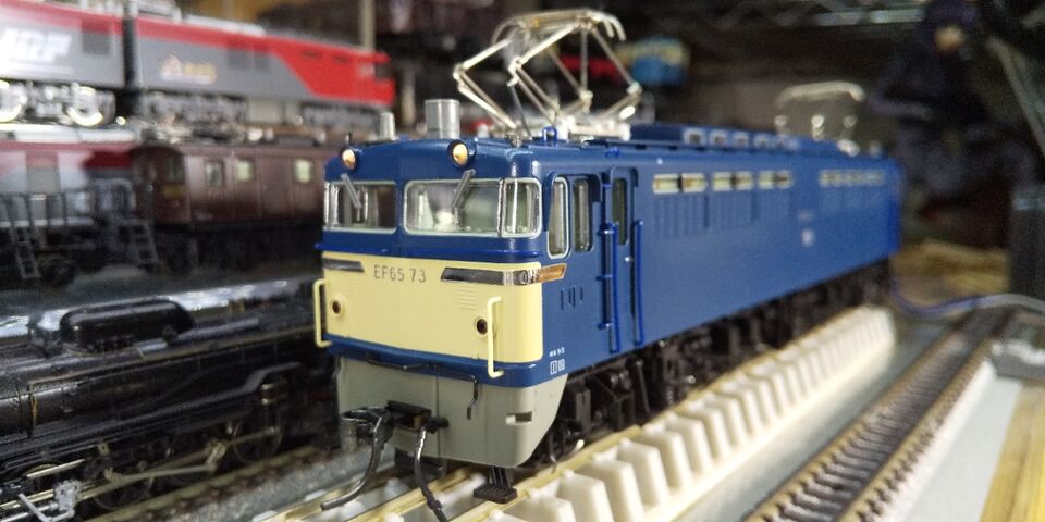 KATO HO EF65 0番台 入線整備 : クローゼットの中の鉄道模型