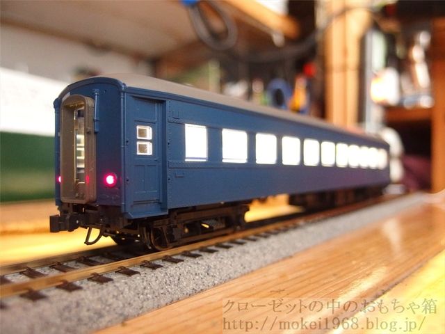 Nゲージ鉄道模型用(HO対応) 自作テープLED室内灯の作り方 その1 Nゲージ鉄道模型用(HO対応) 自作テープLED室内灯の作り方 その1