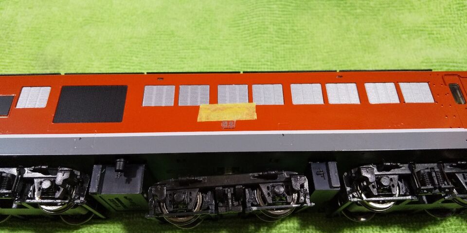 TOMIX HO DF50 後期型 朱色 入線工事 : クローゼットの中の鉄道模型 TOMIX HO DF50 後期型 朱色 入線工事 : クローゼットの中の鉄道模型