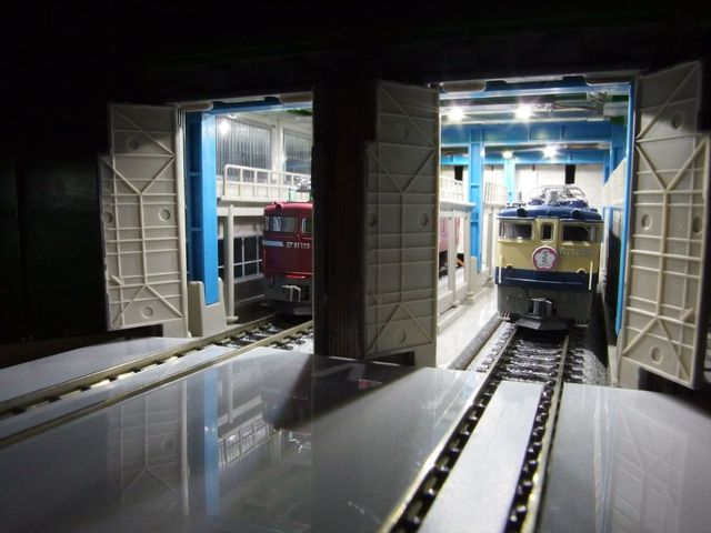 OLY44323_R.jpg