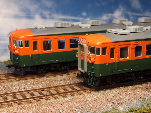 あとは好きな車両を買うだけ！HOゲージレール・コントローラーセット！