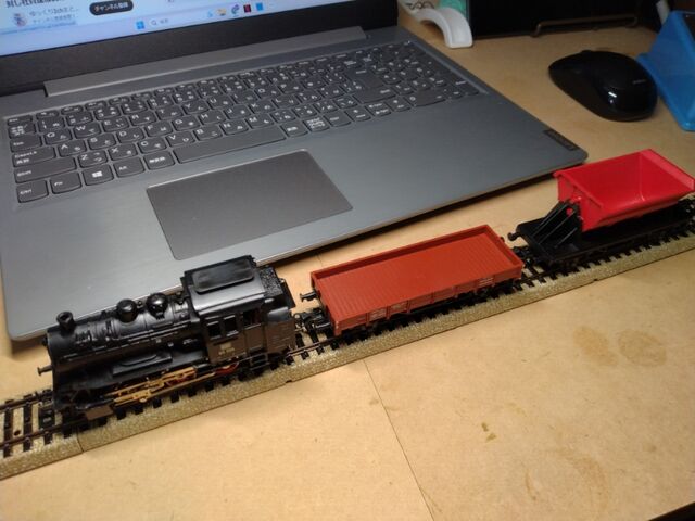 数十年前のメルクリン SLセットを購入 : クローゼットの中の鉄道模型