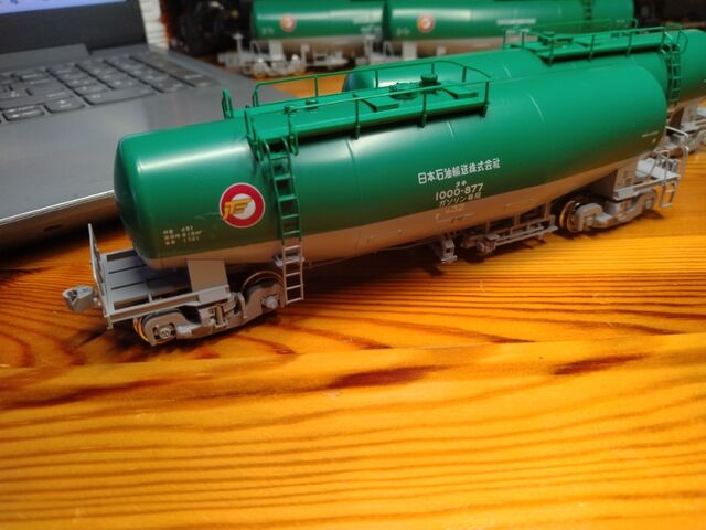 TOMIX HO タキ1000 : クローゼットの中の鉄道模型