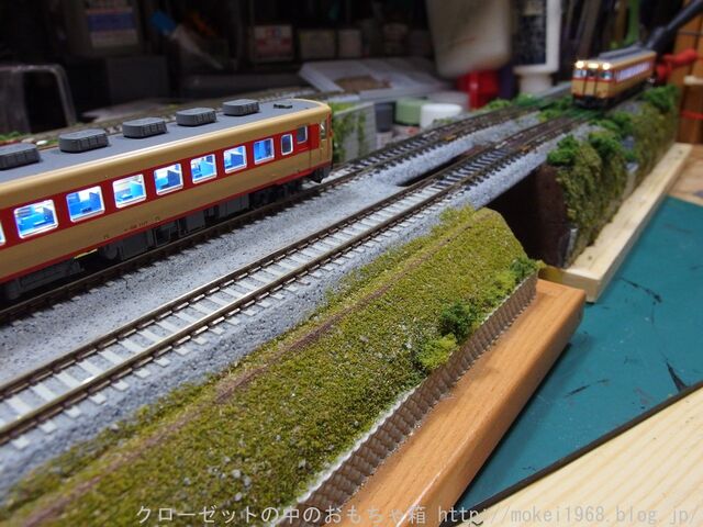 TOMIX トラフガーター橋使用のジオラマ作成 その3 : クローゼットの中