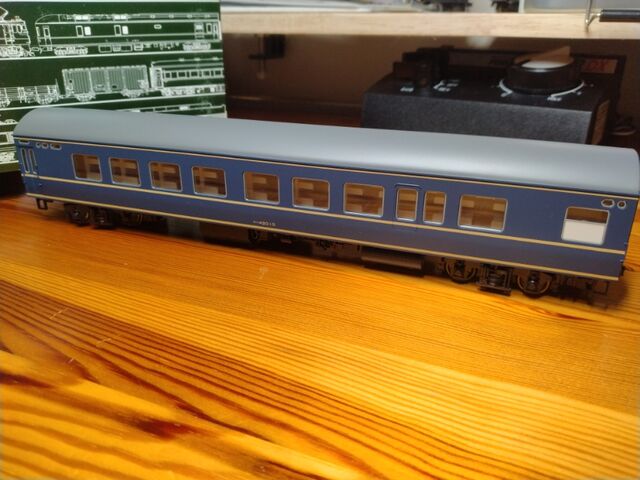 KATO HO 20系特急形寝台客車 ナハネ20 転籍車両 : クローゼットの中の