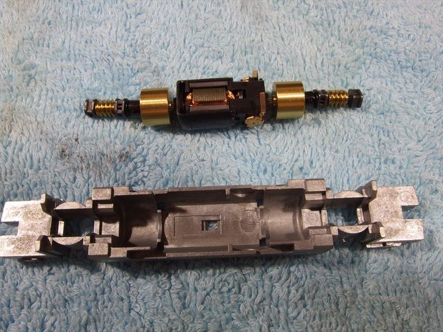 OLY24975_R.jpg