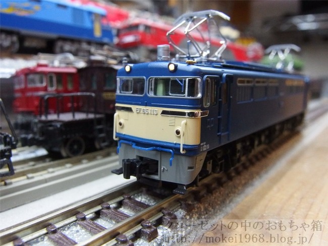 OLY18830_R