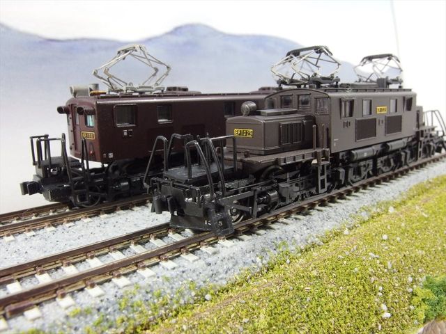 今週の一両 マイクロエースEF13戦時凸型 : クローゼットの中の鉄道模型