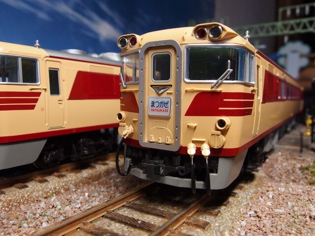 クローゼットの中の鉄道模型 - KATO HO キハ82 特急型気動車 クローゼットの中の鉄道模型 - KATO HO キハ82 特急型気動車