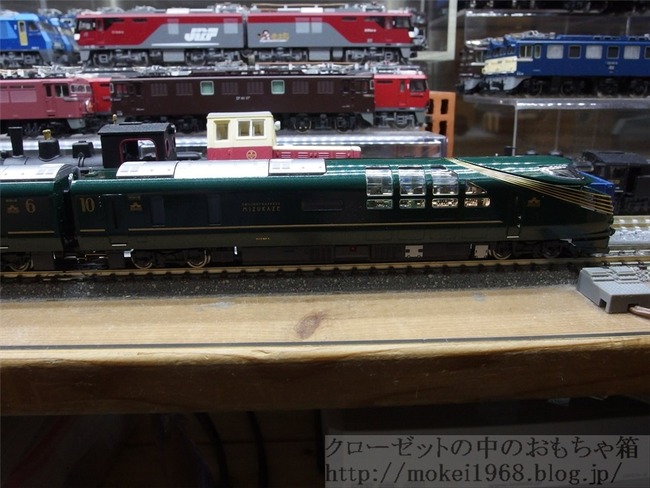 OLY77508_R