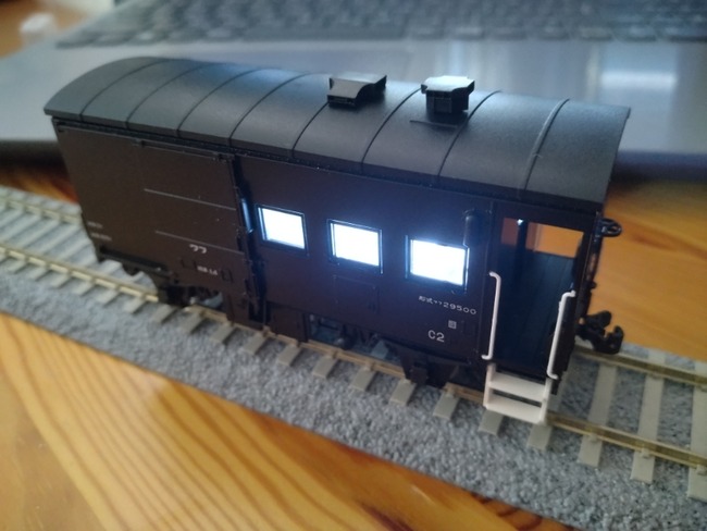 KATO HO ワフ29500 入線 : クローゼットの中の鉄道模型