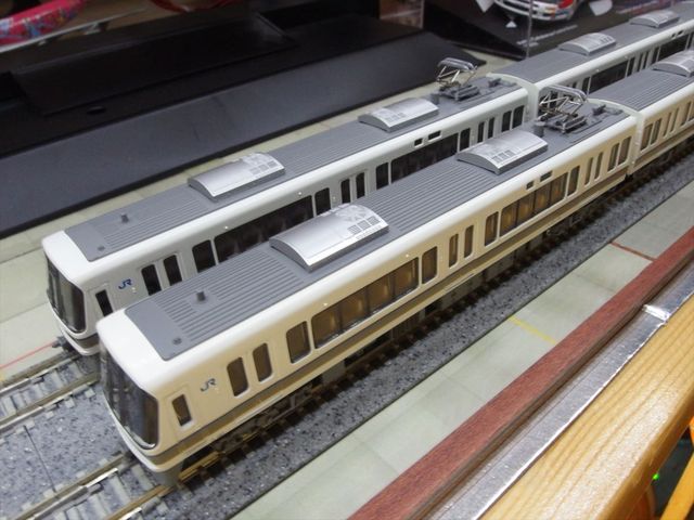 OLY35448_R.jpg