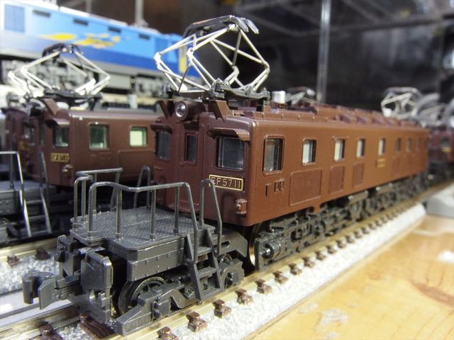 クローゼットの中の鉄道模型 : Nゲージ鉄道模型 KATO製 EF57 旧型直流電気機関車 旧製品