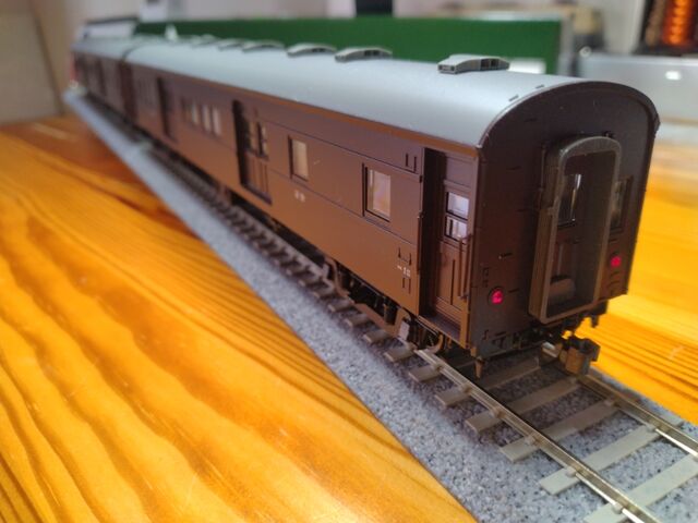 KATO HO マニ60 350 ・マニ61 350 荷物車 : クローゼットの中の鉄道模型