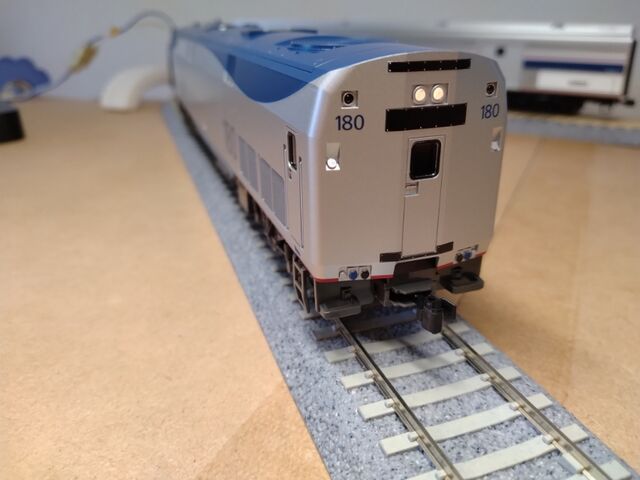 kato アトラス　外国型　機関車　3両セット Z) T039-3 国鉄 EF58形電気機関車 小窓 127号機 青色 | 六半