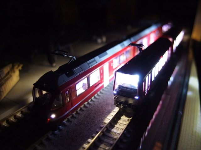カトーのスイス型Nゲージ、レーティッシュ鉄道ABe8／12