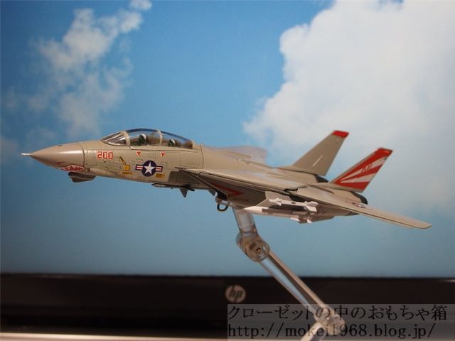 F Toys 1 144 F 14 トムキャットメモリーズ 完成 クローゼットの中のおもちゃ箱