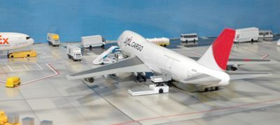2 JAL CARGO_R