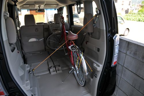 自転車を積む