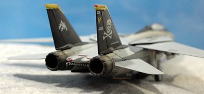 15 F-14 VF-103_R