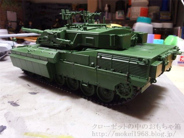 トランペッター 1/35 イタリア アリエテ主力戦車 基本塗装