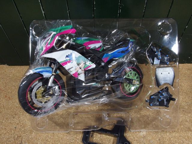 レーシングミク用 figma ex:ride SPride .07TT零13改 Amazon.co.jp: ex:ride Spride.07 レーシングミク TT零13改 ノン