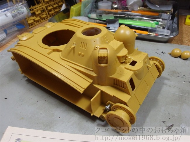 OLY70020_R