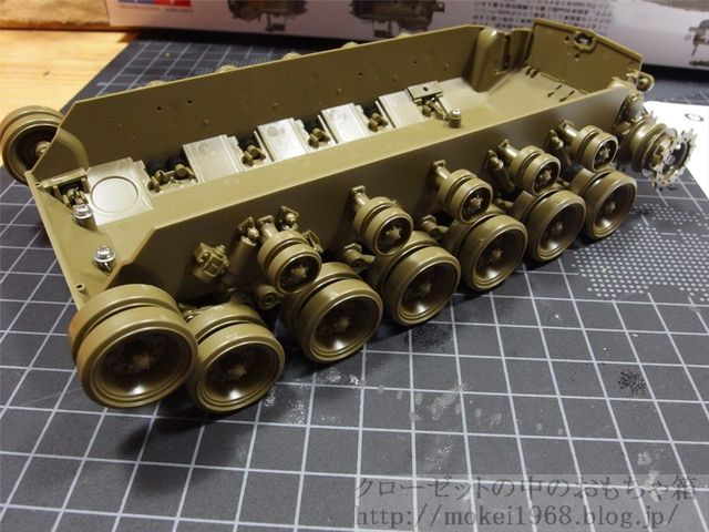 タミヤ 1 35 M26パーシング ガルパン大学選抜チーム風 クローゼットの中のおもちゃ箱 タミヤ 1 35 M26パーシング ガルパン大学選抜チーム風 クローゼットの中のおもちゃ箱