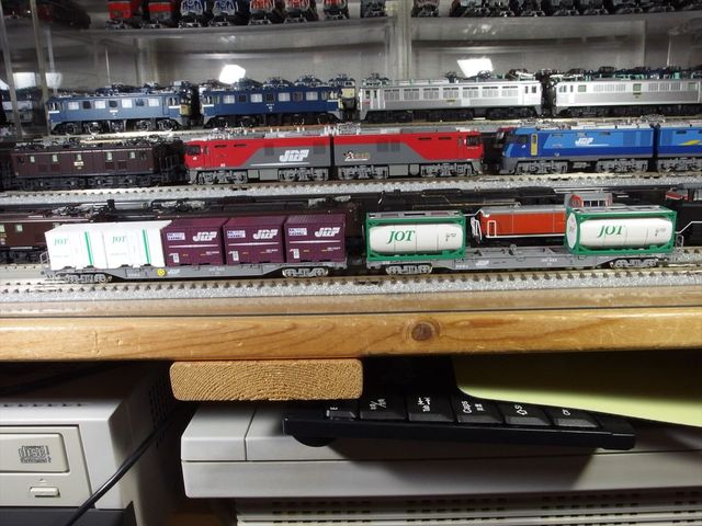 OLY52023_R.jpg