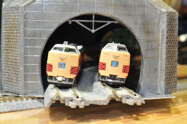 鉄道模型 Nゲージ KATO 381系100番代 直流型特急電車「くろしお」基本