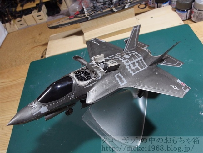 OLY76848_R