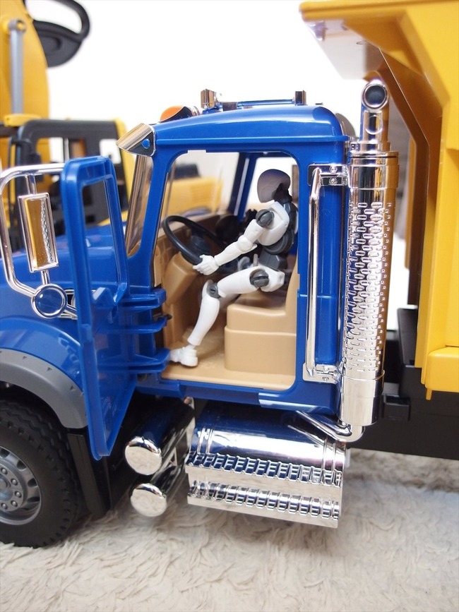 OLY65380_R