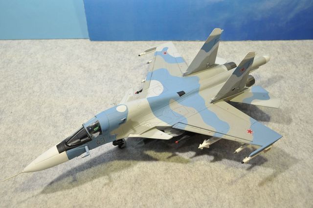 DSC_8143_R.jpg
