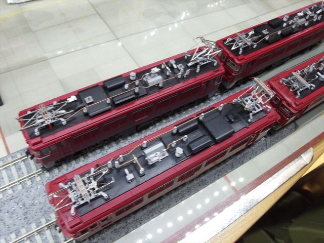 OLY01896_R.jpg