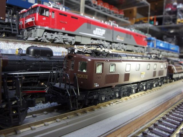 OLY71816_R.jpg
