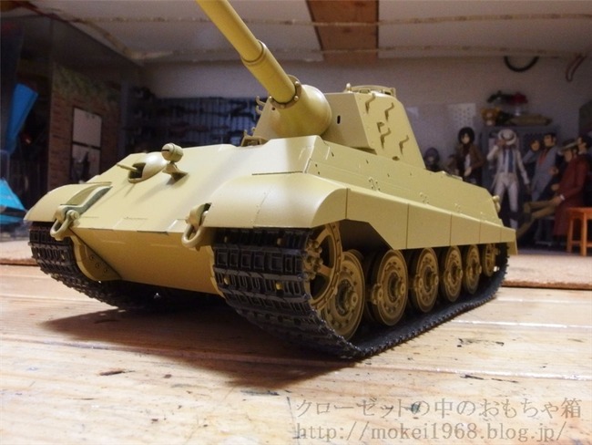 OLY64703_R