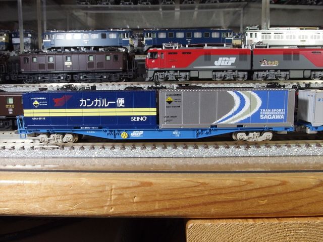 OLY42012_R.jpg