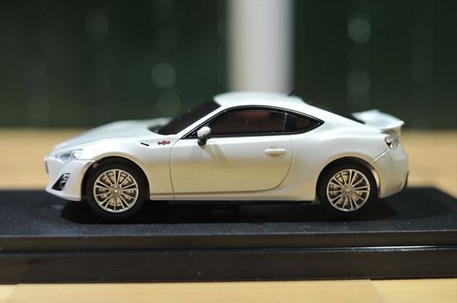DSC_2202_R.jpg