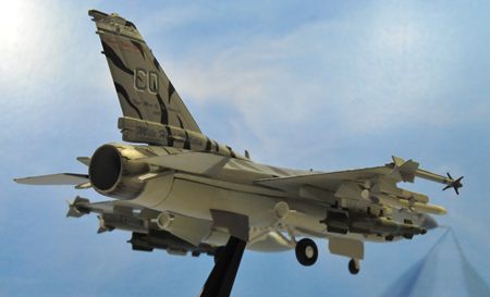 2-7 F16_R