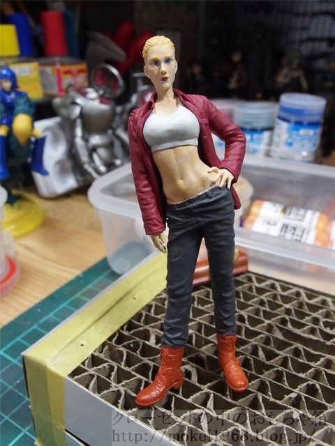 新品 マシーネンクリーガー Ma.K.006 女性パイロットフィギュア 1/20 Amazon | ブリック・ワークス マシーネンクリーガー ヘビーメタル表紙