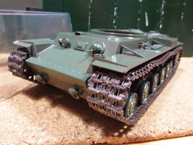 タミヤ KV-2 ガルパン プラウダ高校仕様風 作成その2 : クローゼットの