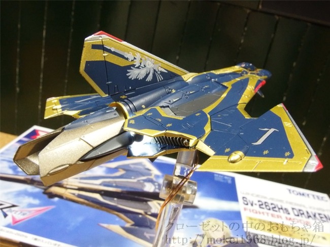 OLY49800_R