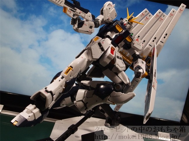 OLY76933_R