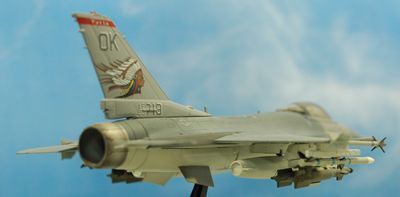 F-16 OK飛行後ろ_R