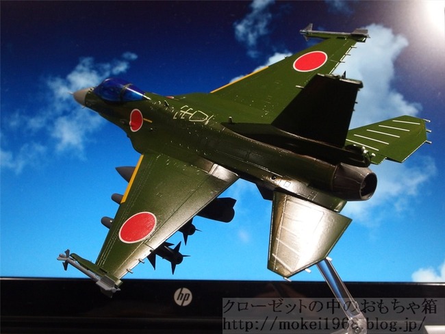 OLY46700_R